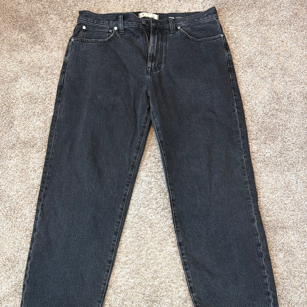 Classic Black Men's Jeans